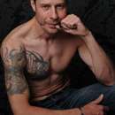 Sexy Redding body builder, age 26, looking for fun and hot sex!